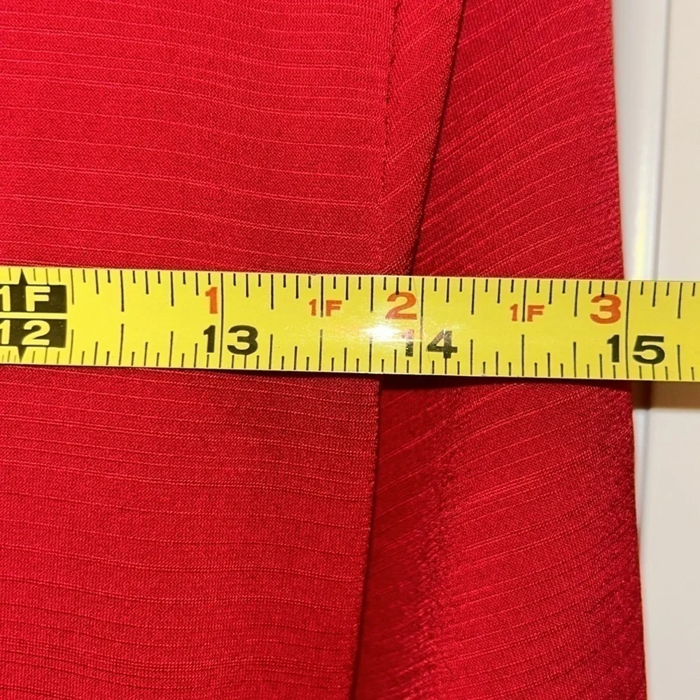 Fun, Red Top w/ Cowl Neck and Chain Halter: Size L - Picture 6 of 7